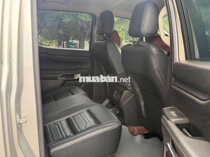 Ford Ranger Sport 2023 Bạc Tự động 2 cầu