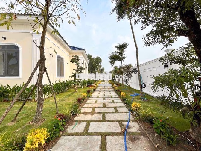 Biệt Thự Sân Vườn - Hồ Bơi - Chòi Mát - Chuẩn Phong Cách Nghĩ Dưỡng