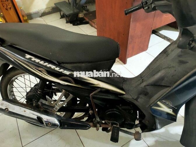 Yamaha Taurus Xanh đen Xe số