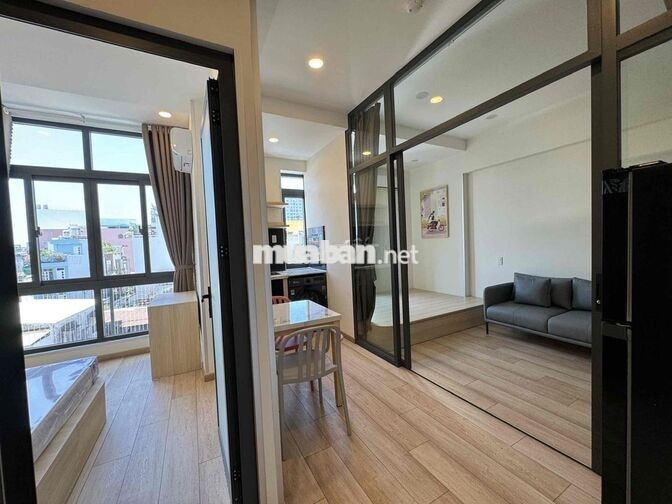 CHO THUÊ CHDV 2 PHÒNG NGỦ FULL NỘI THẤT CAO CẤP RỘNG 50m2 ngay TT PN
