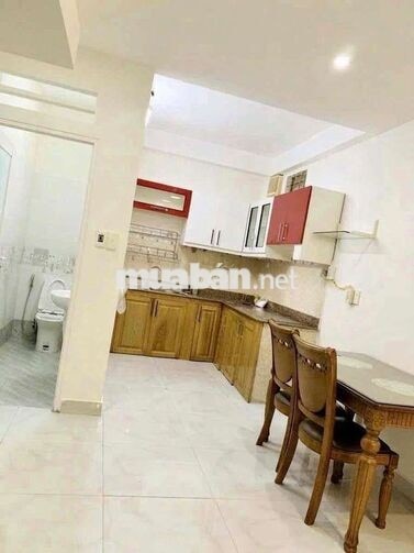 cho thuê nhà Đỗ Tấn Phong 4PN, 2WC giá 15tr