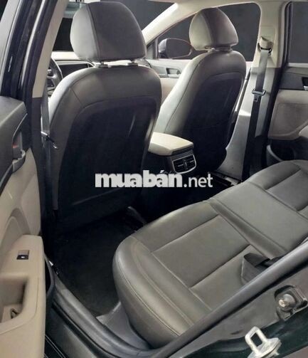 Hyundai Elantra GLS Số sàn Đen