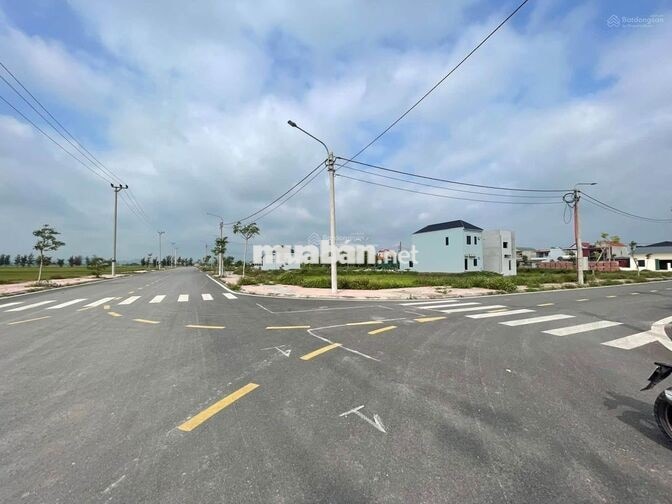 Bán đất tại xã Yên Thắng, huyện Yên Mô, Ninh Bình, 2,8 tỷ, 120m2