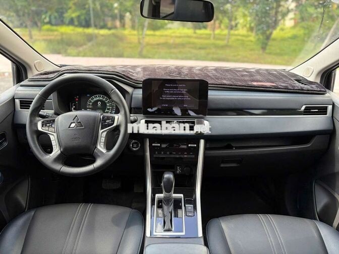 XPANDER CROSS SX 2025 27000KM BANK HỖ TRỢ 70%