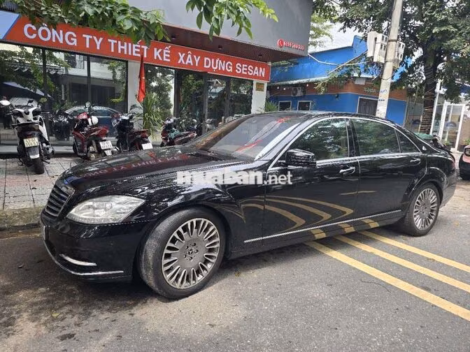 Mercedes S500 2010 Đen 11000 km