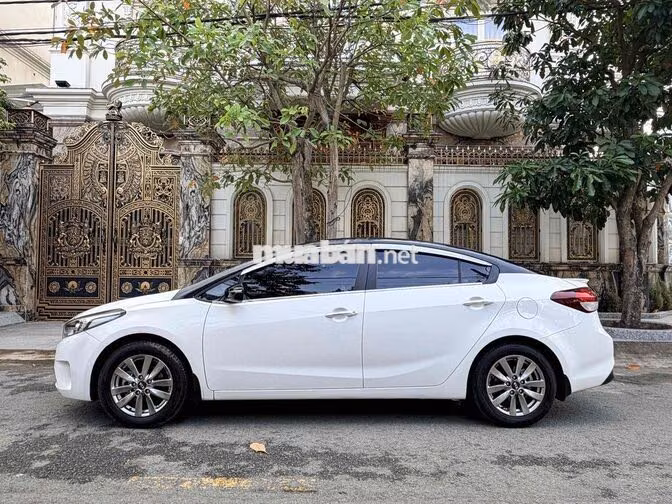 KIA Cerato 2017 Số sàn Trắng
