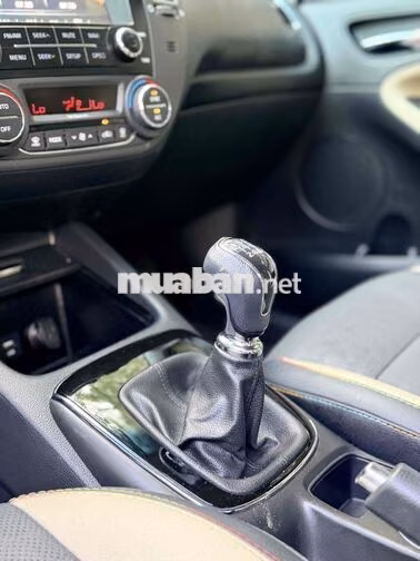KIA Cerato 2017 Số sàn Trắng