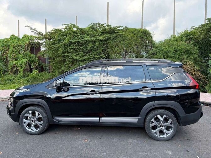 XPANDER CROSS SX 2025 27000KM BANK HỖ TRỢ 70%