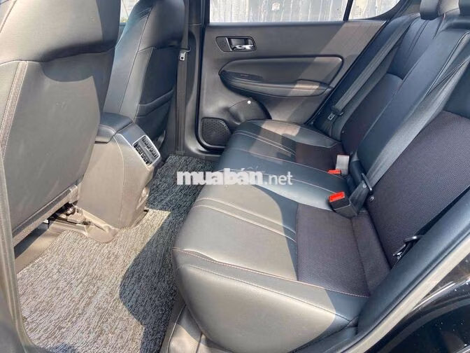 Honda City Rs 2025 7.650km bao test mọi nơi