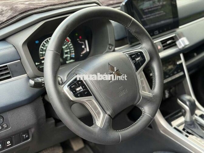XPANDER CROSS SX 2025 27000KM BANK HỖ TRỢ 70%
