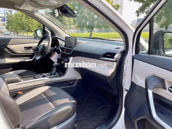 Toyota Veloz Top 2026 bản full Đen