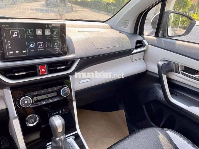 Toyota Veloz Top 2026 bản full Đen