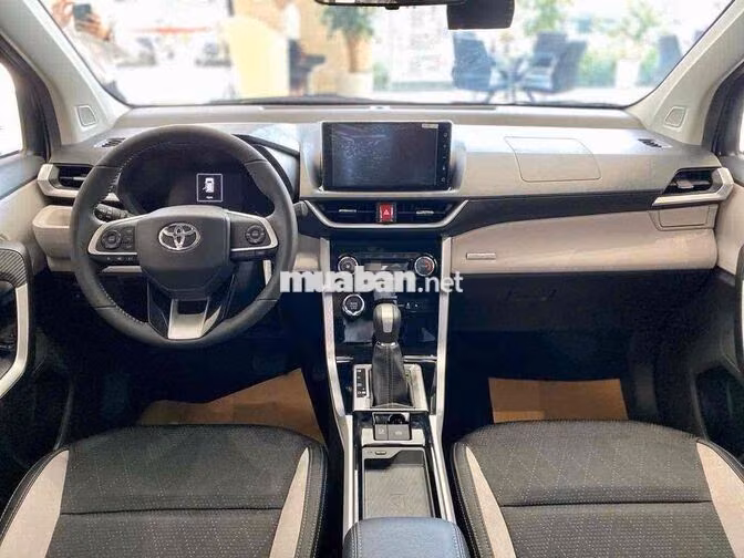 Toyota Veloz Top 2026 bản full Đen