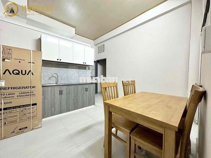 CĂN HỘ 2 PHÒNG NGỦ CHO THUÊ VƯỜN LÀI SV ĐH VĂN HIẾN CỬA SỔ MÁY GIẶT