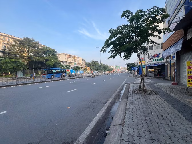 MẶT TIỀN VỊ TRÍ VÀNG, NƠI KINH DOANH SẦM UẤT BẬC NHẤT QUẬN GÒ VẤP