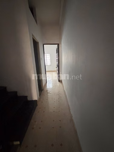 CHO THUÊ CĂN ĐÔI MT HOÀNG VĂN THỤ  7,6x18M, 1 TRỆT 3 LẦU, GẦN 400M  GI
