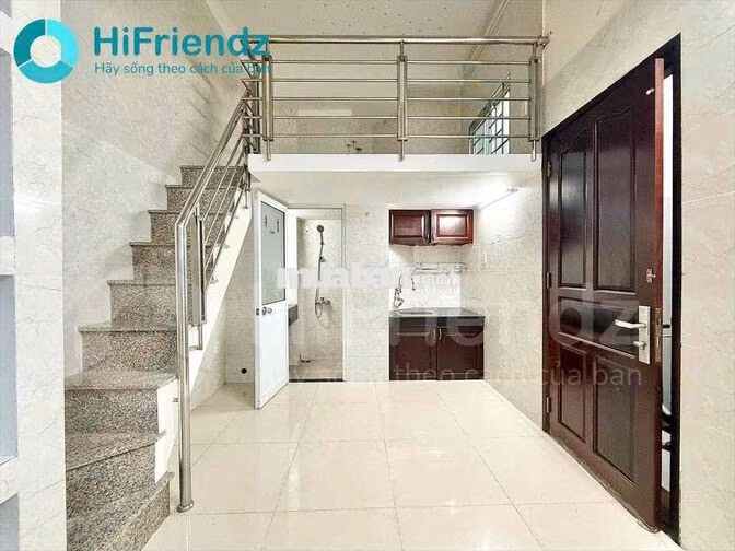 TRỐNG SẴN DUPLEX 3 PHÚT QUA HVHK CS2 CÓ THANG MÁY GẦN SÂN BAY