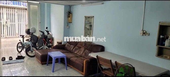 Cho thuê nhà 1 trệt 1 lầu - Rộng rãi, đường Tô Hiến Thành Q10