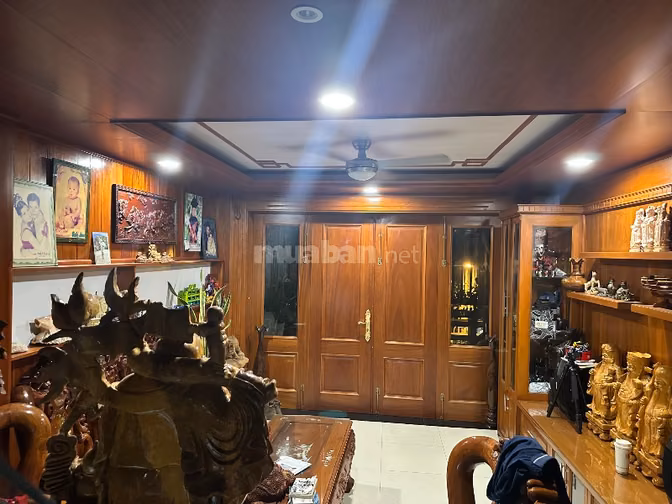 NHÀ MỚI, THOÁNG ĐẸP, CHỖ ĐẬU OTO