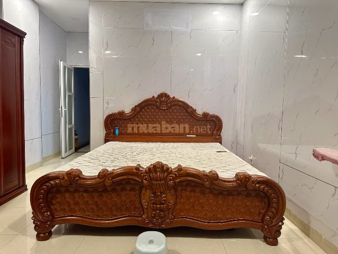 NHÀ MỚI, THOÁNG ĐẸP, CHỖ ĐẬU OTO