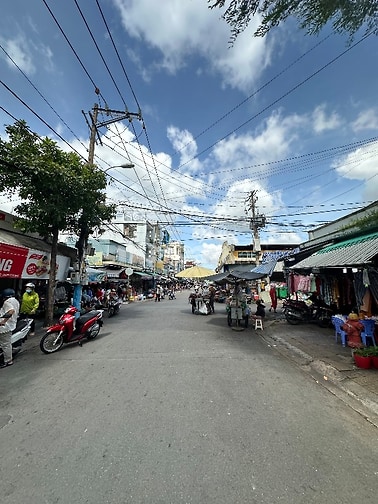 Nhà phước bình kinh doanh, 100m2, đường rộng 16m, sổ đẹp, giá 12 tỷ