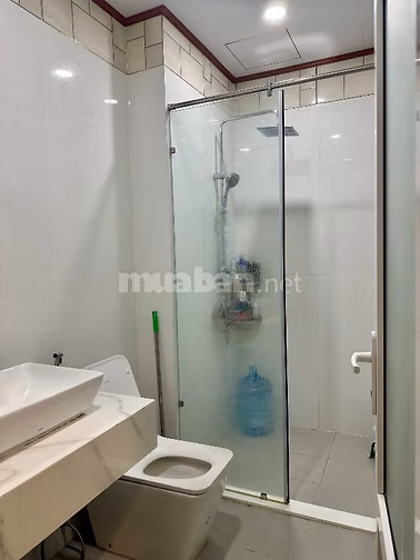 NHÀ MỚI, THOÁNG ĐẸP, CHỖ ĐẬU OTO