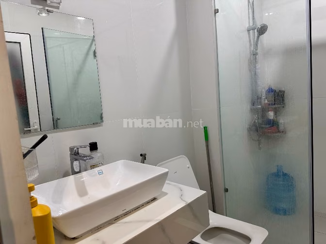 NHÀ MỚI, THOÁNG ĐẸP, CHỖ ĐẬU OTO