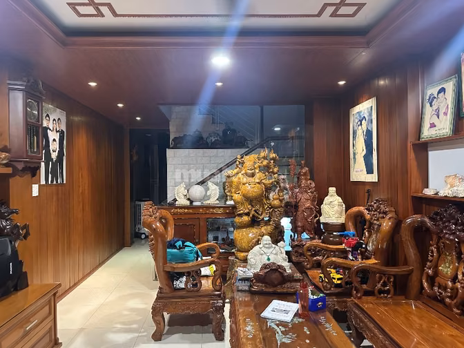 NHÀ MỚI, THOÁNG ĐẸP, CHỖ ĐẬU OTO