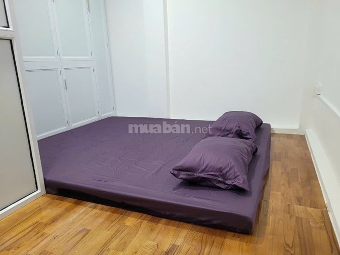 Cho thuê nhà phố Thợ Nhuộm, Hoàn Kiếm, từ tầng 2 - 5, đủ đồ, 3 ngủ