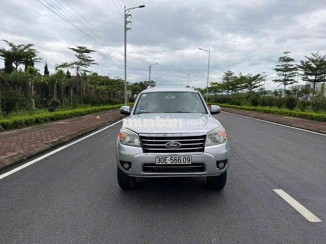 Ford Everest 2011 Số sàn Bạc