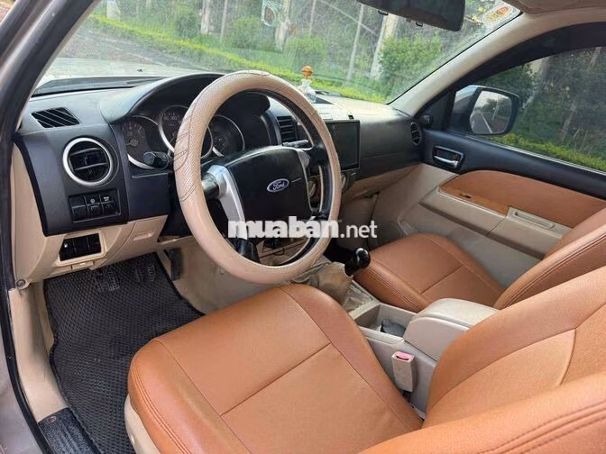 Ford Everest 2009 Số sàn Vàng cát