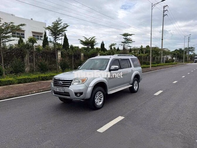 Ford Everest 2011 Số sàn Bạc