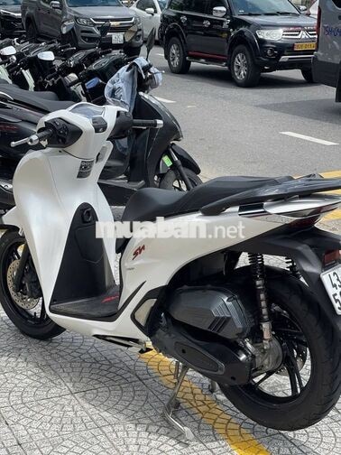 SH 2022 Trắng Zin, Góp Không Cần Trả Trước