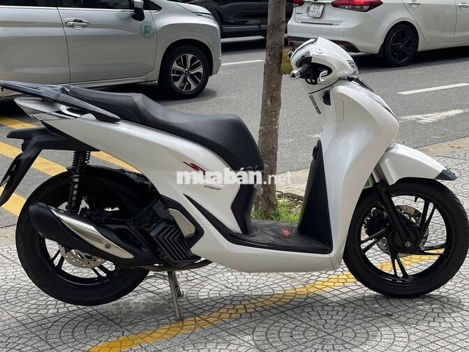 SH 2022 Trắng Zin, Góp Không Cần Trả Trước