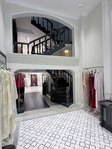 Sang nhượng MBKD mới đẹp, 70m2 x 5 tầng phố Tuệ Tĩnh, HN