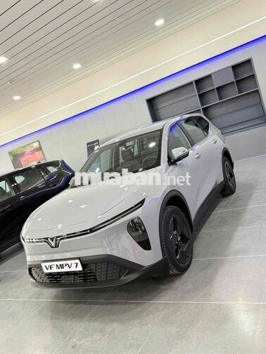 MPV7 Giảm Sốc Tháng 9