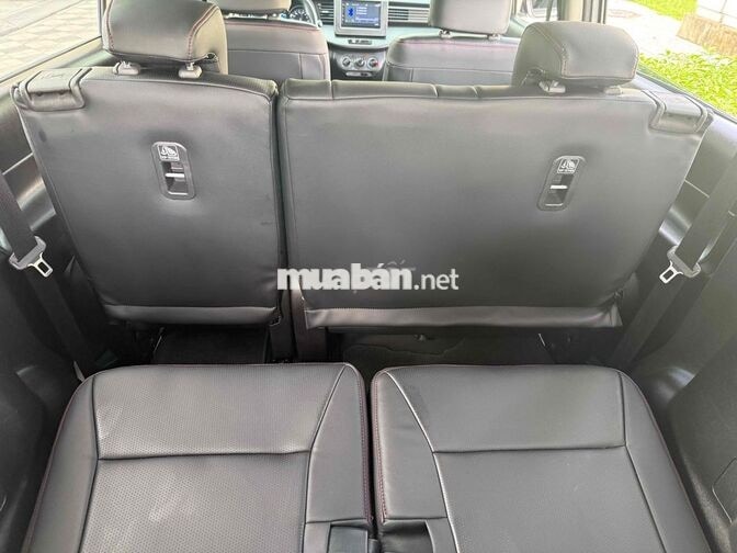 Suzuki Ertiga 2023 Số sàn Xăng Điện 80000 km Trắng