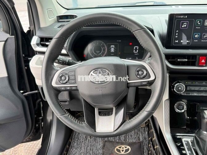 Toyota Veloz 1.5 TOP 2023 Đen 79000 km