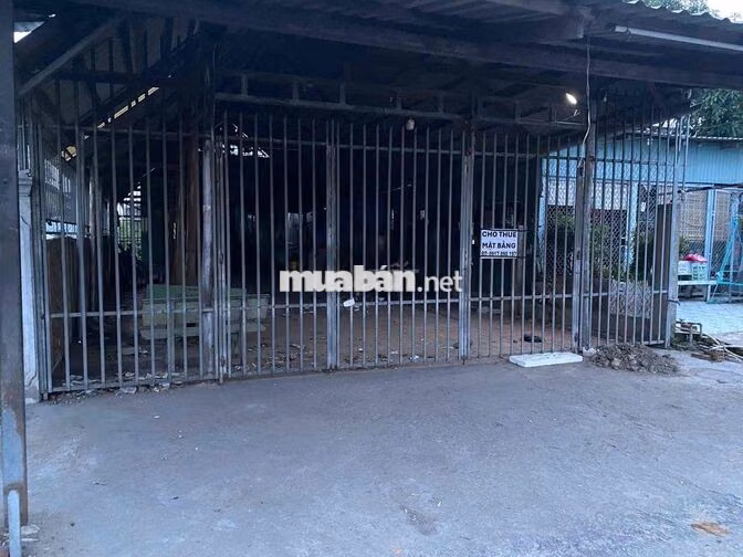 Mặt bằng , nhà ở kinh doanh mặt tiền QL91 hướng Long Xuyên -> Châu Đố