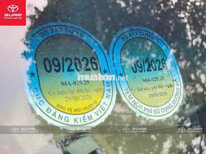 Toyota Camry 2.0E 2017 Đen Tự động 56.000 km