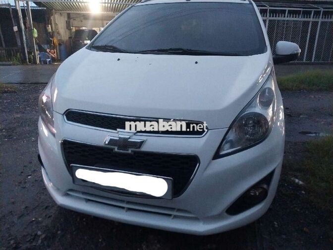 Chevrolet Spark LTZ 1.0 AT Trắng