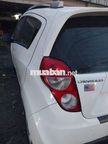 Chevrolet Spark LTZ 1.0 AT Trắng