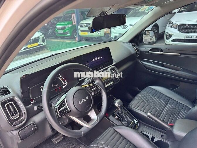 KIA Sonet 2024 1.5 Premium Trắng 27.000 Km