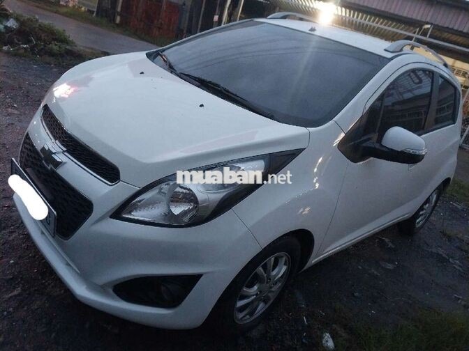 Chevrolet Spark LTZ 1.0 AT Trắng
