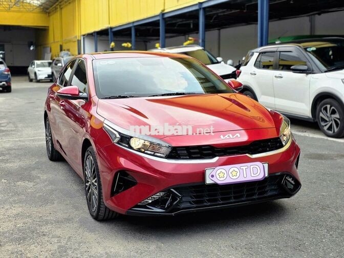 Kia K3 1.6 Luxury 2021 chất xe đẹp