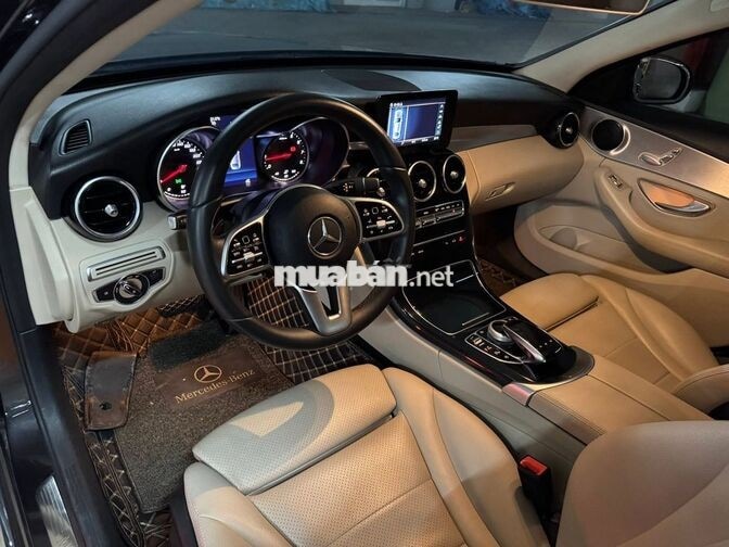 Mercedes-Benz C180 model 2021 Xám 5 vạn bao test