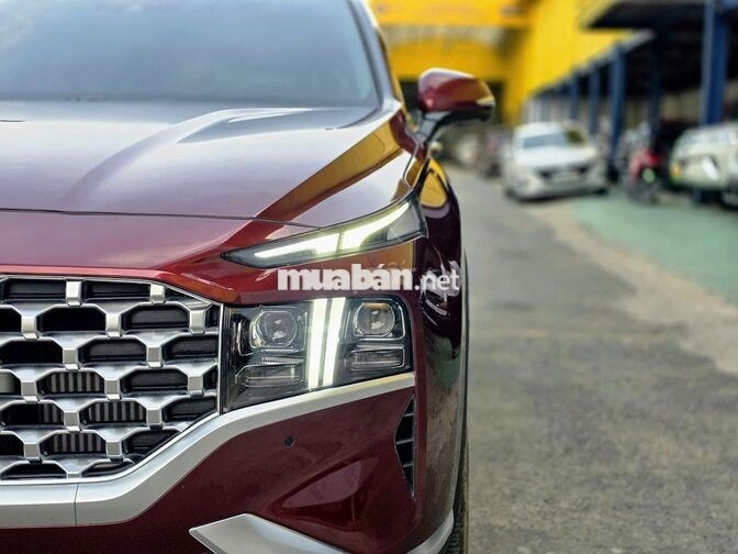 Hyundai Santafe Premium 2023 Dầu 11.000km