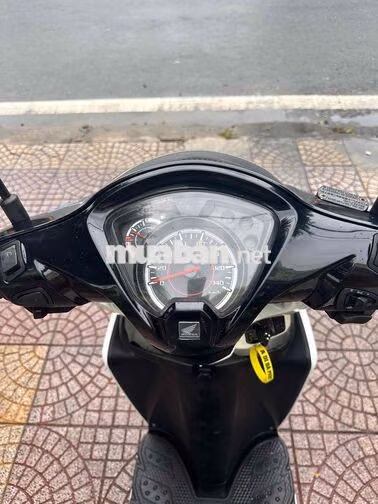 Honda Vision 2018 zin dep vĩnh long