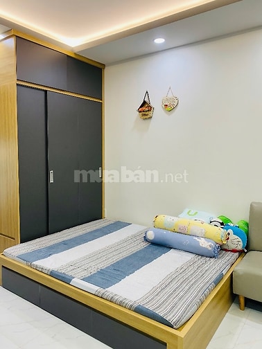 Chính chủ CC 8X Đầm Sen 1pn + .bacon rộng đẹp, view công viên , tầng đ