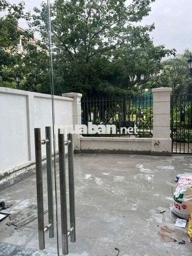CHO THUÊ LIỀN KỀ SHOPHOUSE CHÀ LÀ 112.5M² – 2 TẦNG